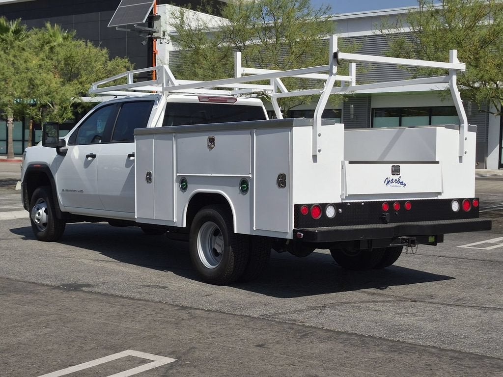 2026 GMC Sierra 3500 HD Chassis Cab Pro