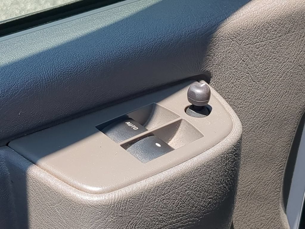 2022 GMC Savana Passenger 3500 LS