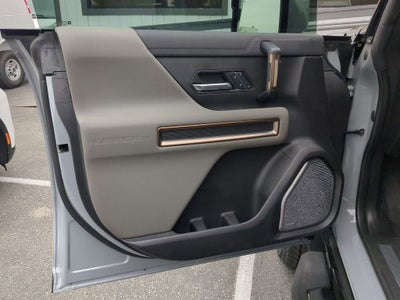 2025 GMC HUMMER EV SUV 2X