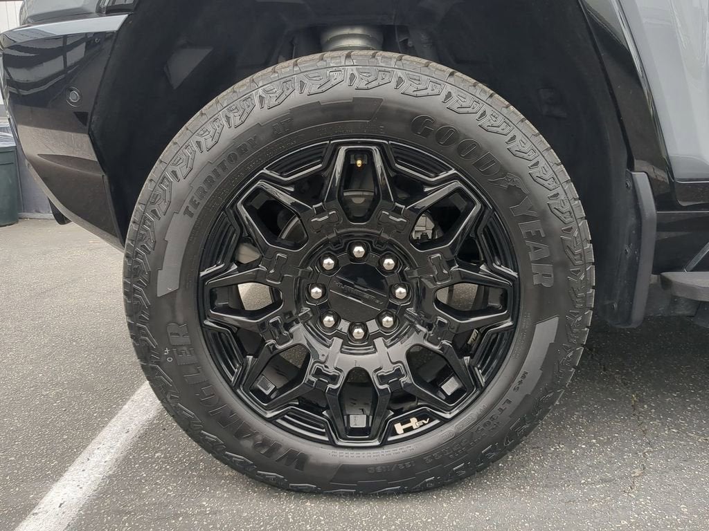 2025 GMC HUMMER EV SUV 2X