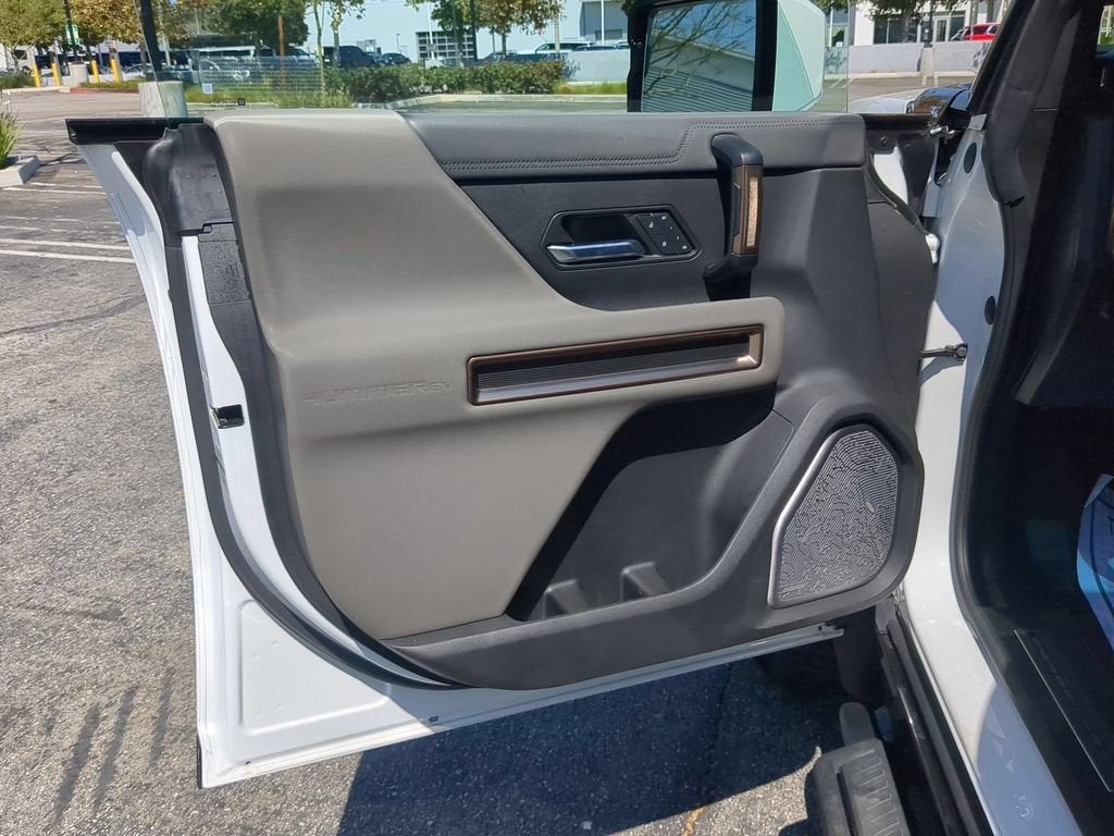 2025 GMC HUMMER EV SUV 3X