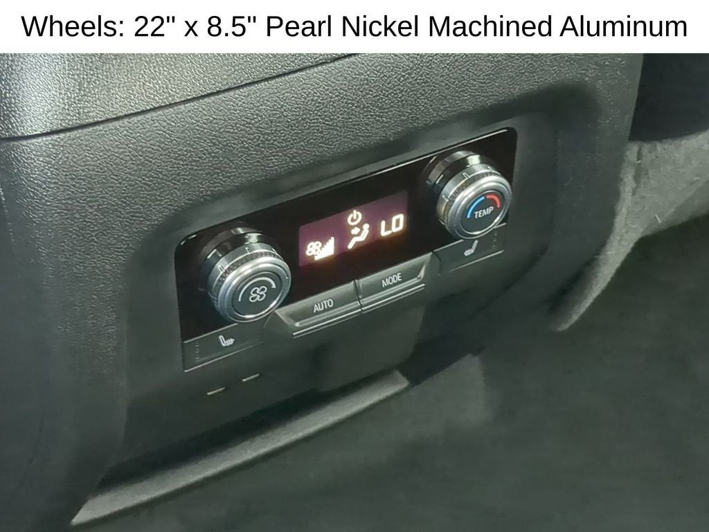 2024 GMC Acadia Denali