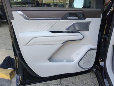 2025 GMC Acadia Denali