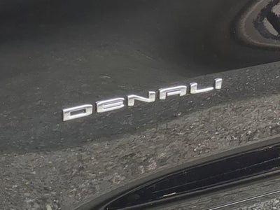 2025 GMC Acadia Denali