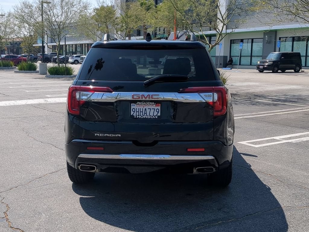 2023 GMC Acadia Denali