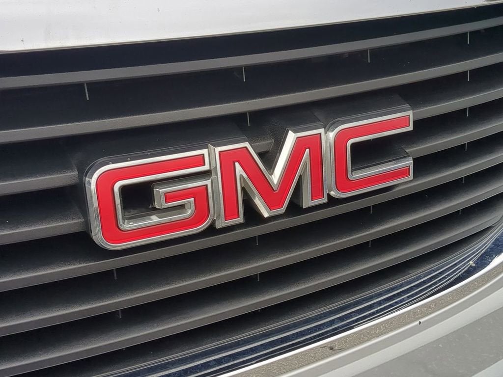 2011 GMC Yukon SLE