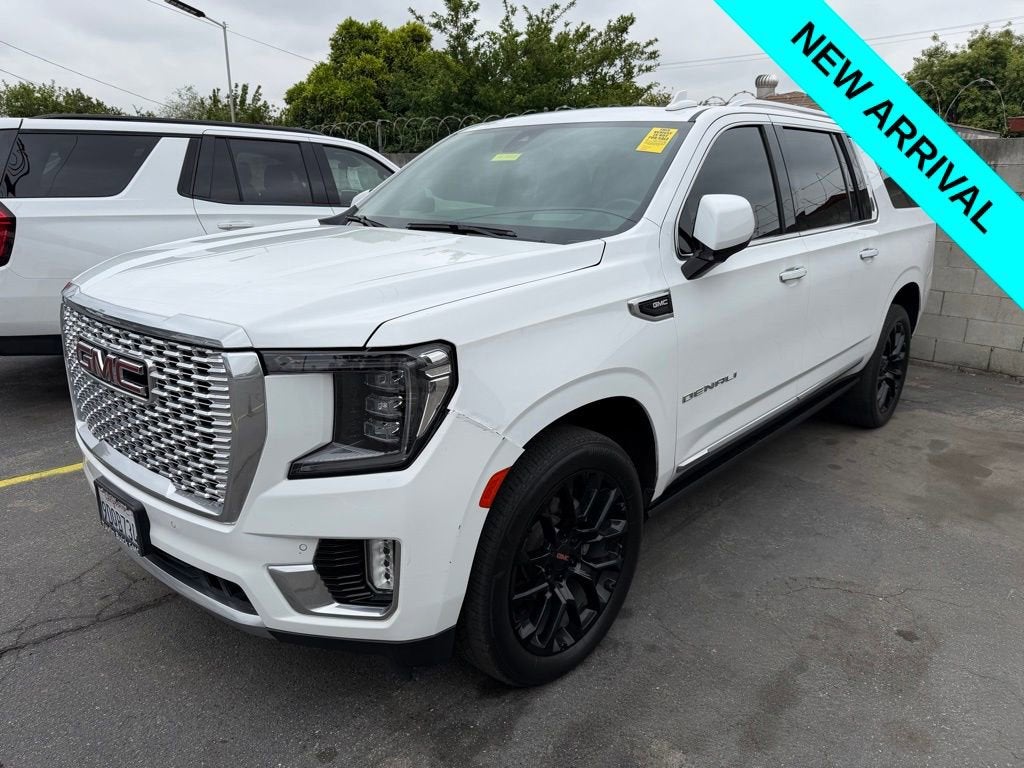 2022 GMC Yukon Denali 2WD's photo