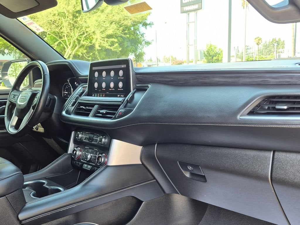 2021 GMC Yukon XL SLT