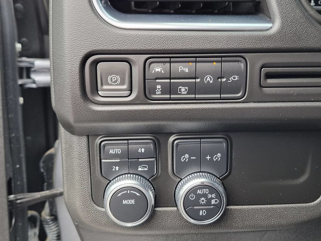 2022 GMC Yukon XL SLT
