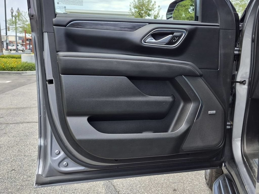 2022 GMC Yukon XL SLT