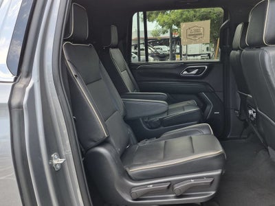 2022 GMC Yukon XL SLT