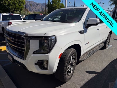 2023 GMC Yukon XL AT4
