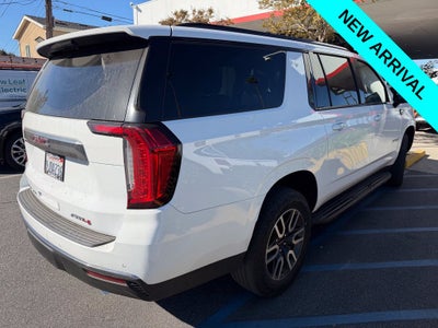 2023 GMC Yukon XL AT4
