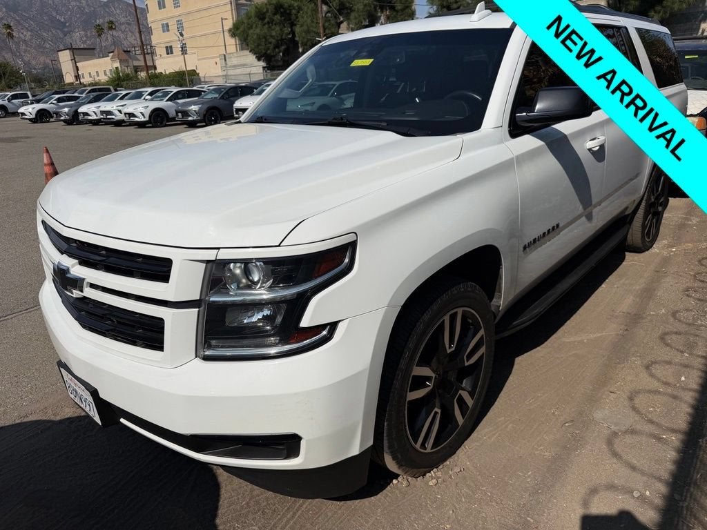 2018 Chevrolet Suburban LT RWD photo