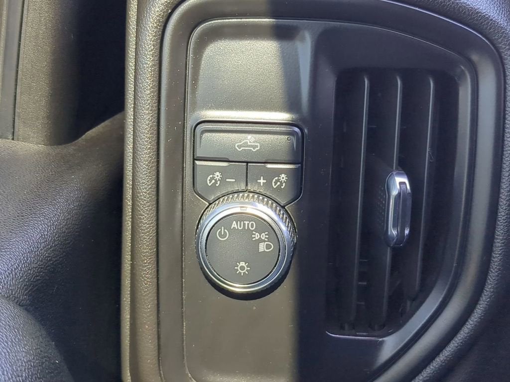 2023 GMC Sierra 2500 HD Pro