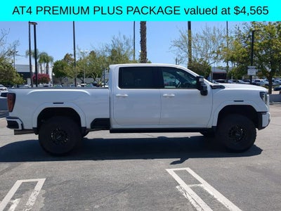 2024 GMC Sierra 2500 HD AT4