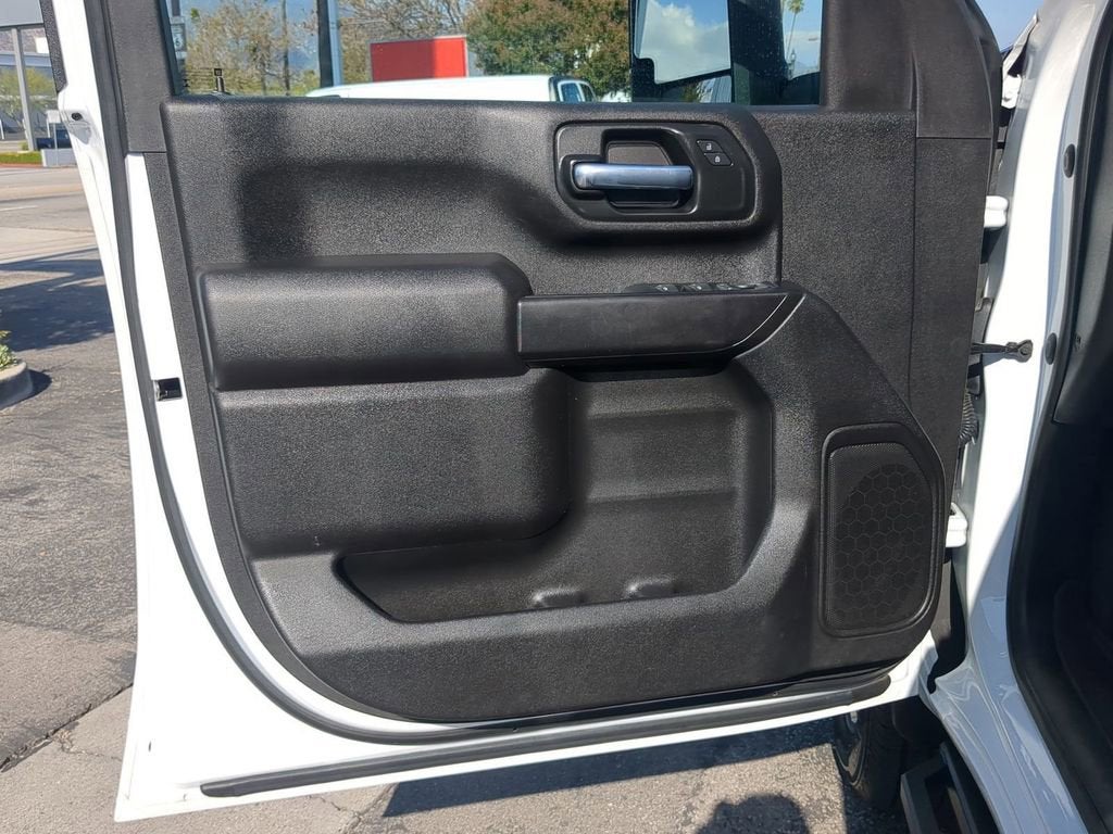 2024 GMC Sierra 3500 HD Pro