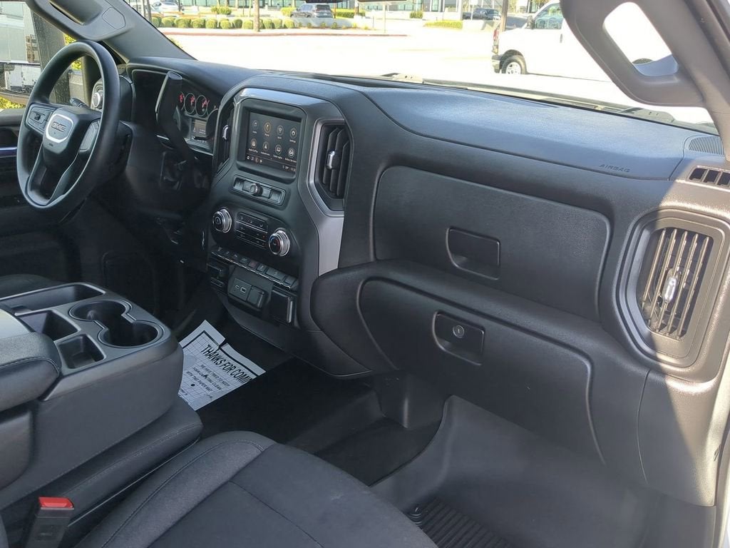 2024 GMC Sierra 3500 HD Pro