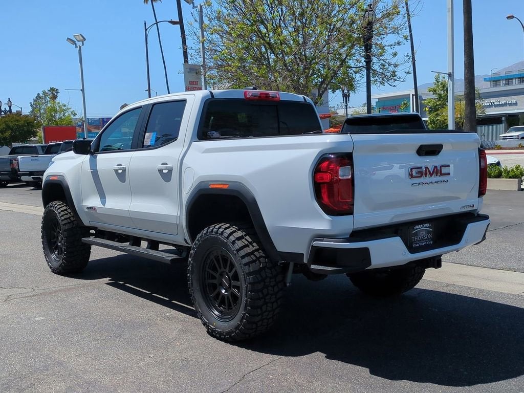 2025 GMC Canyon AT4