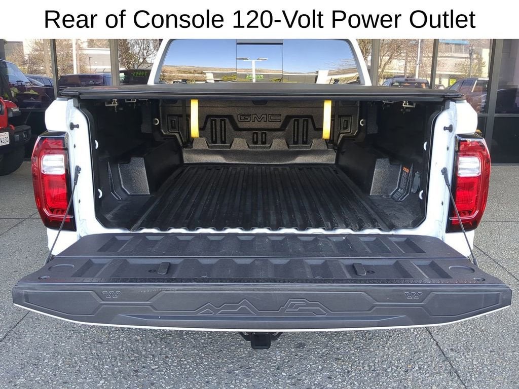 2024 GMC Canyon Elevation