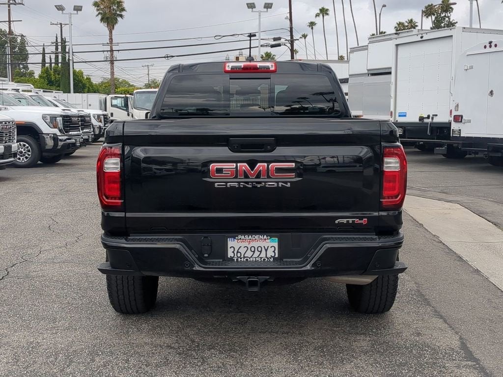 2023 GMC Canyon AT4