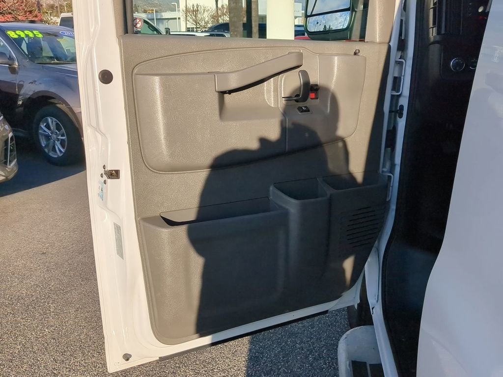 2024 GMC Savana Cargo 2500 Work Van