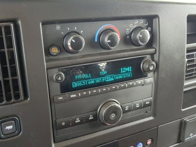 2024 GMC Savana Cargo 2500 Work Van