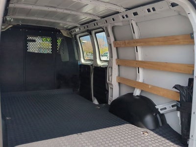 2024 GMC Savana Cargo 2500 Work Van