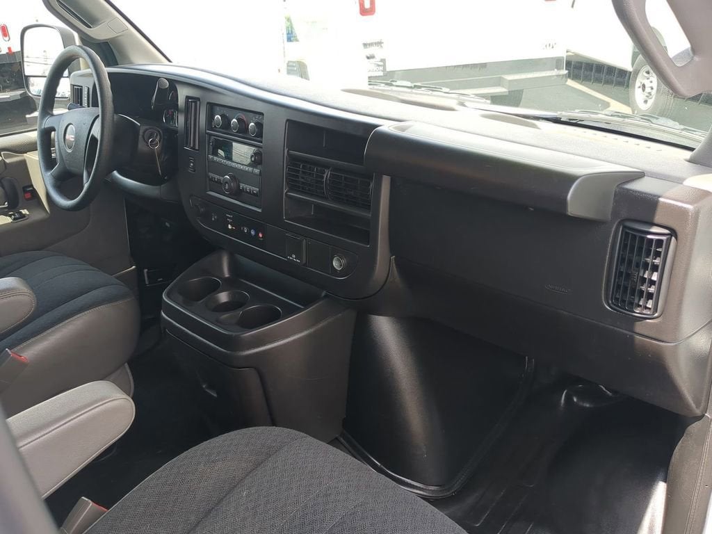 2024 GMC Savana Cargo 2500 Work Van