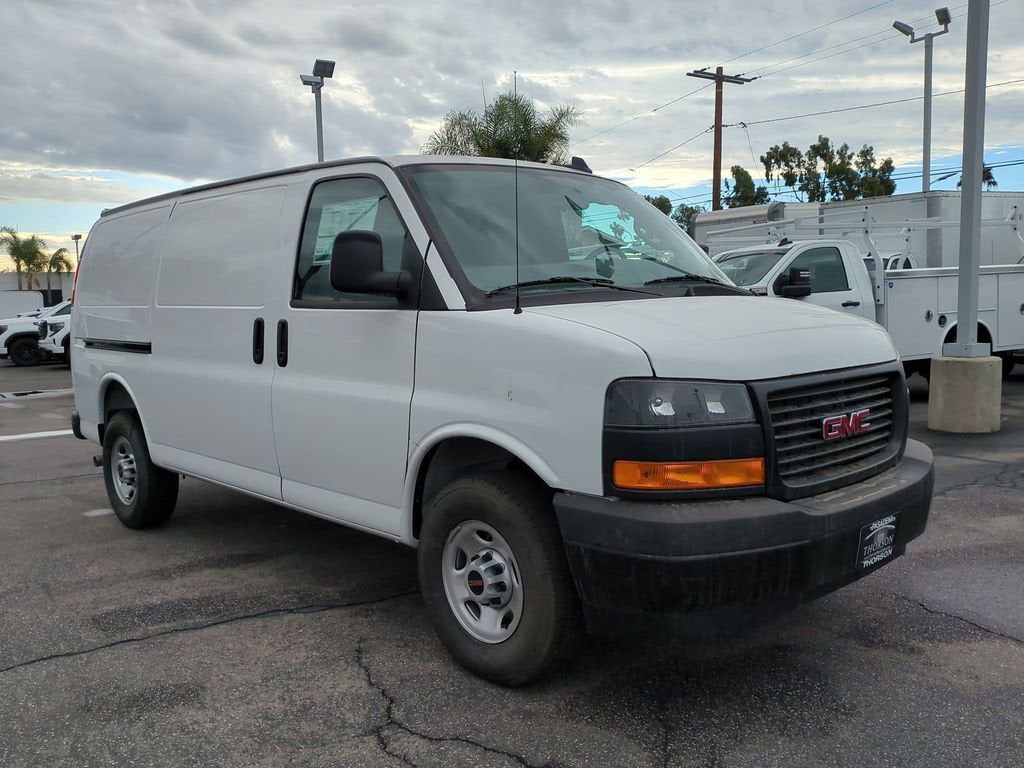 2025 GMC Savana Cargo 2500 Work Van