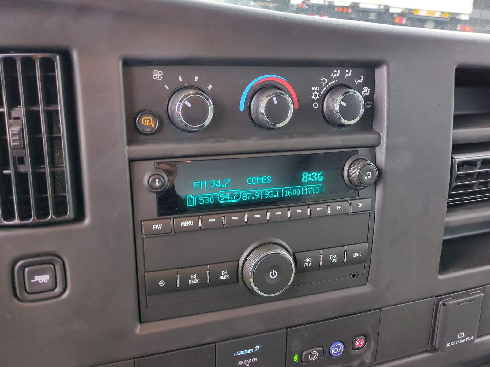 2025 GMC Savana Cargo 2500 Work Van