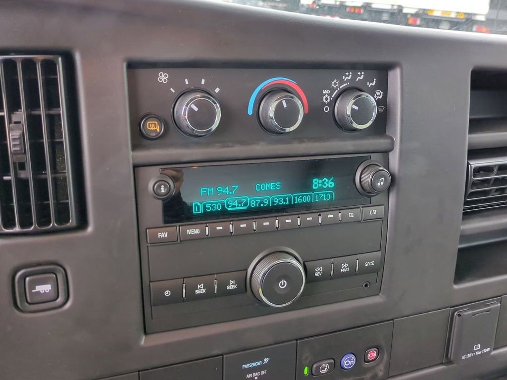 2025 GMC Savana Cargo 2500 Work Van