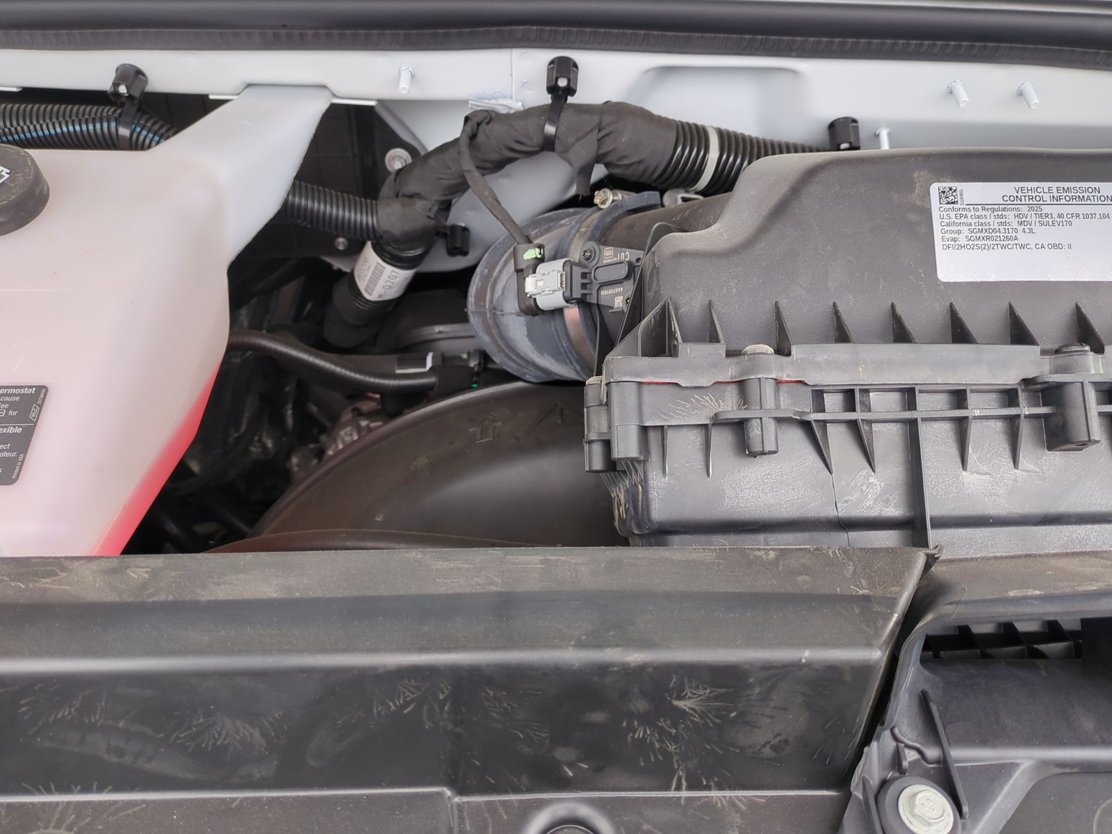 2025 GMC Savana Cargo 2500 Work Van