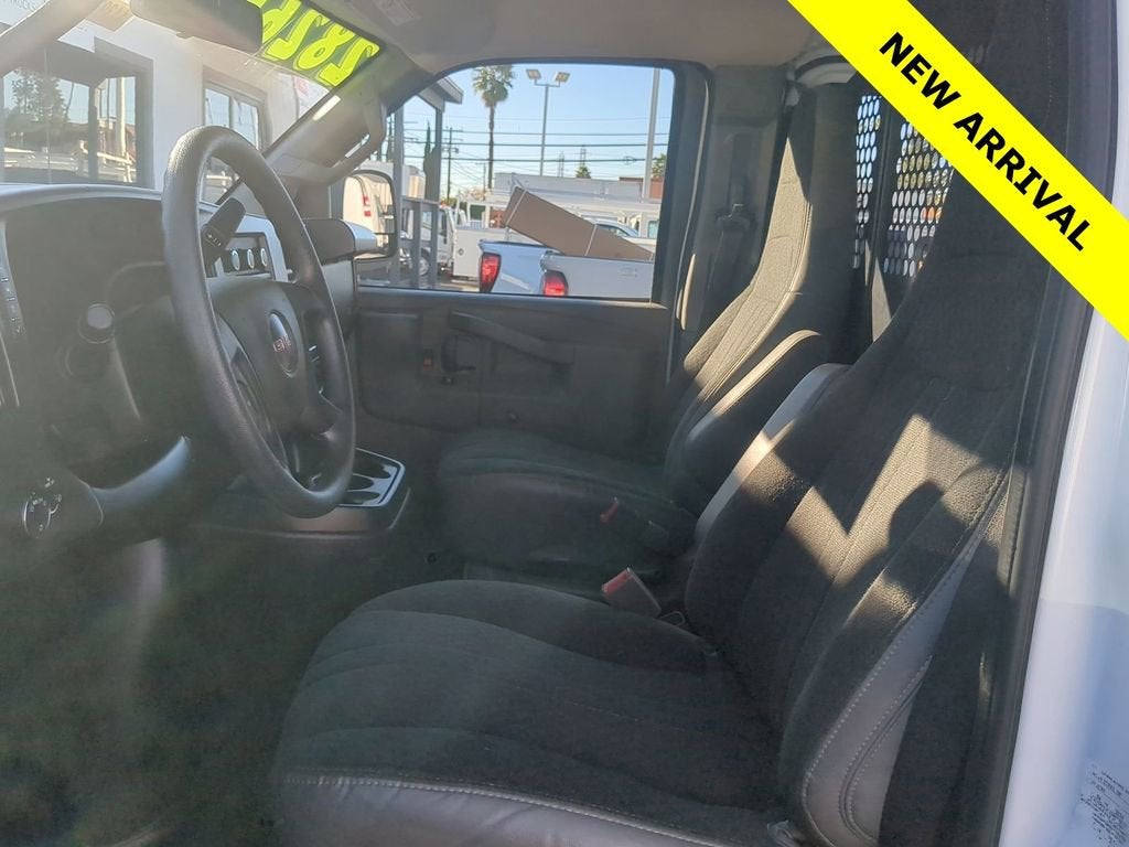 2024 GMC Savana Cargo 2500 Work Van