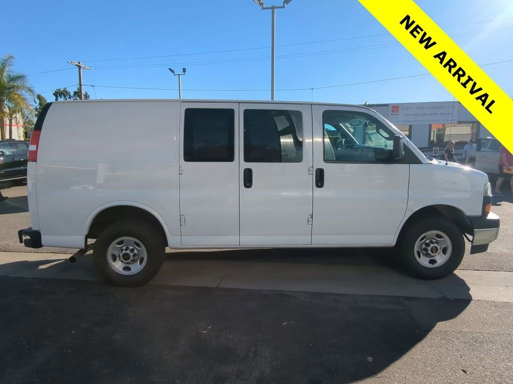 2024 GMC Savana Cargo 2500 Work Van