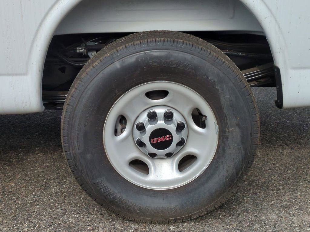 2025 GMC Savana Cargo 2500 Work Van