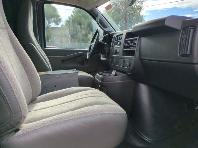 2025 GMC Savana Cargo 2500 Work Van