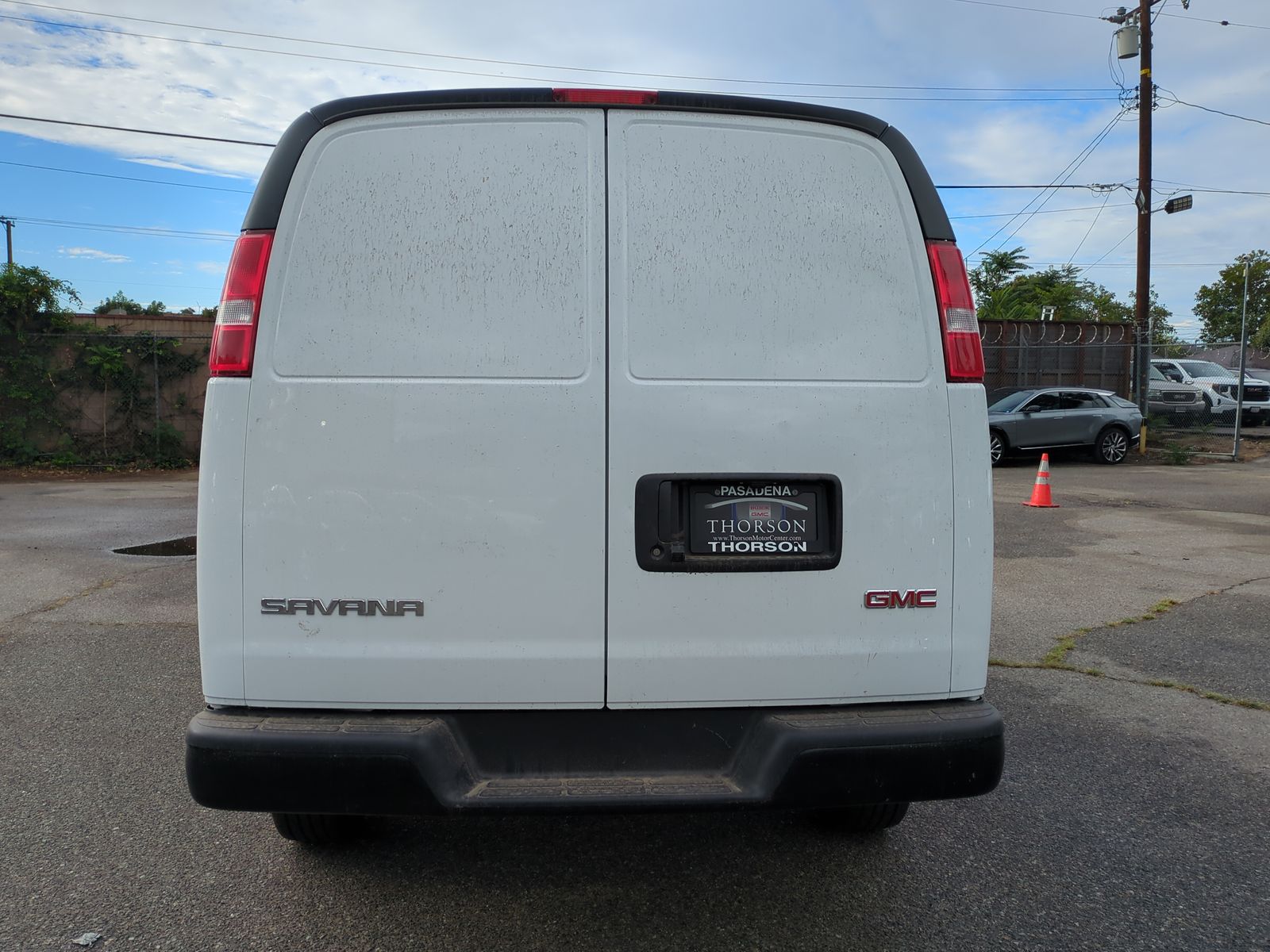 2025 GMC Savana Cargo 2500 Work Van
