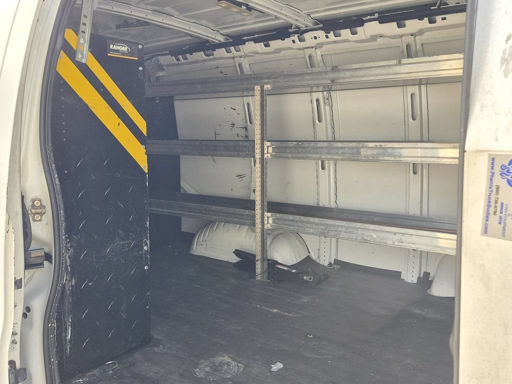 2023 GMC Savana Cargo 2500 1WT