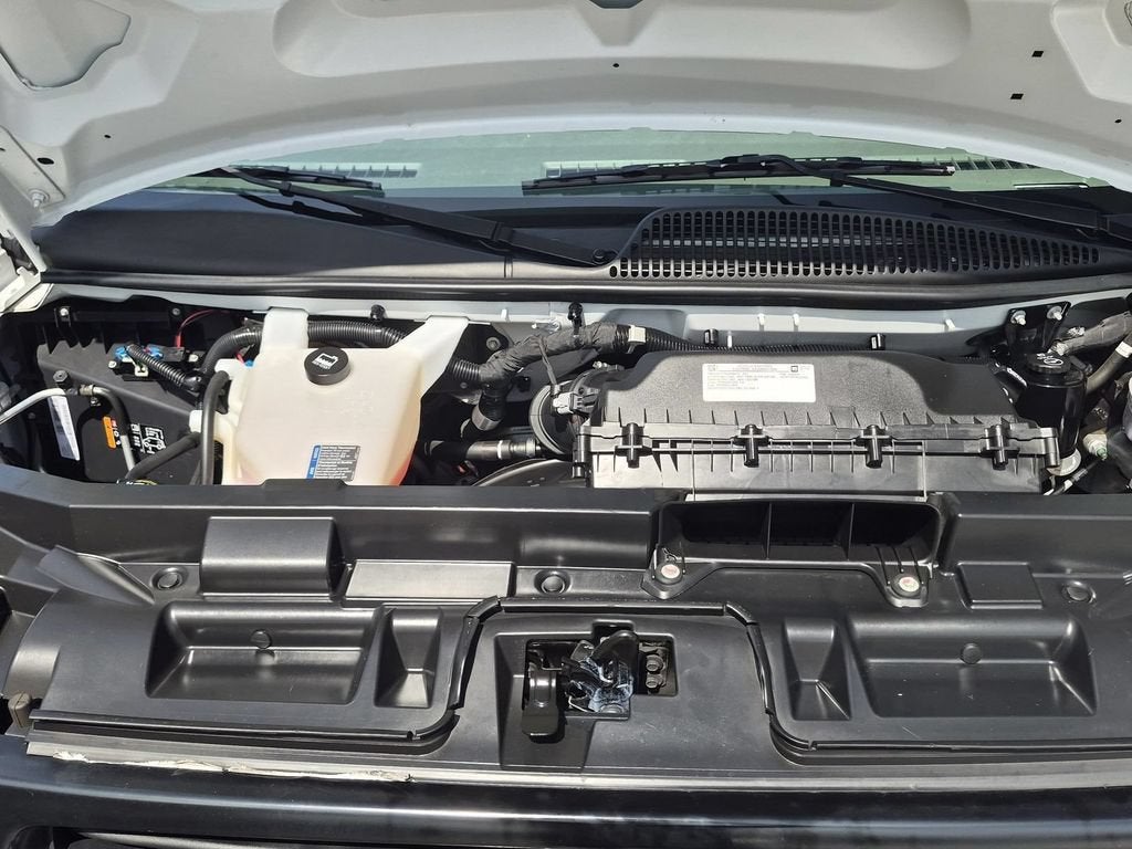 2023 GMC Savana Cargo 2500 1WT