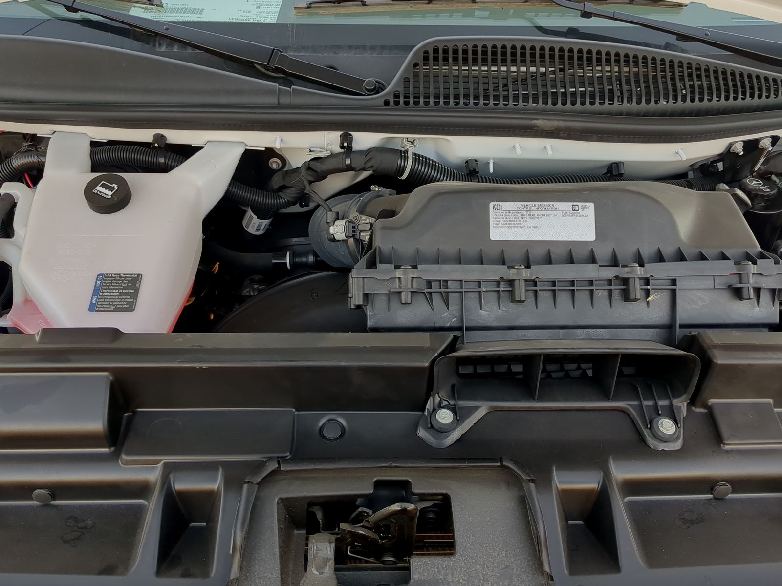 2025 GMC Savana Cargo 2500 Work Van