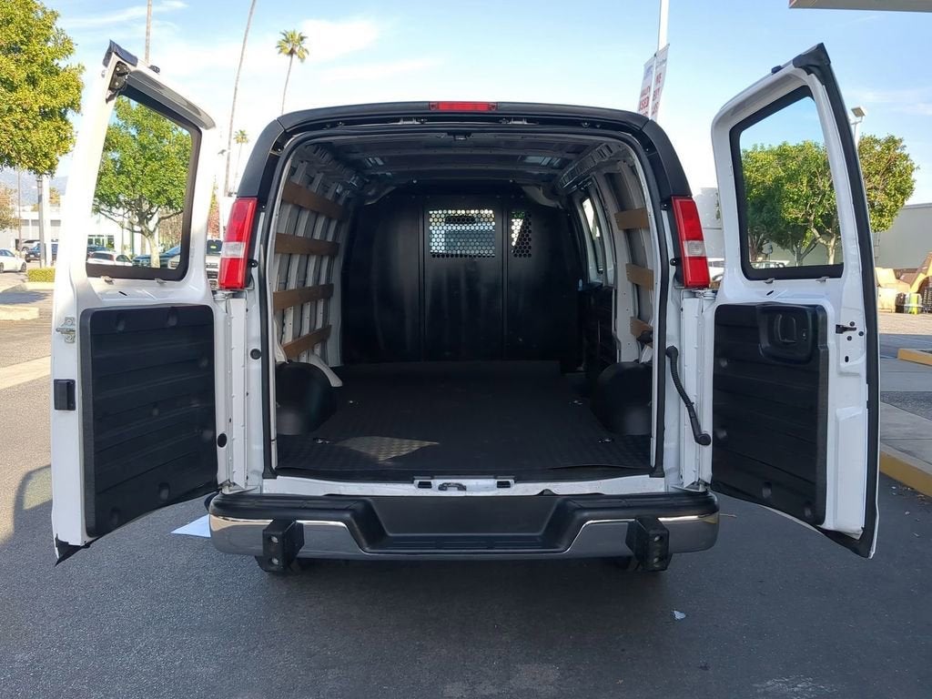 2024 GMC Savana Cargo 2500 Work Van