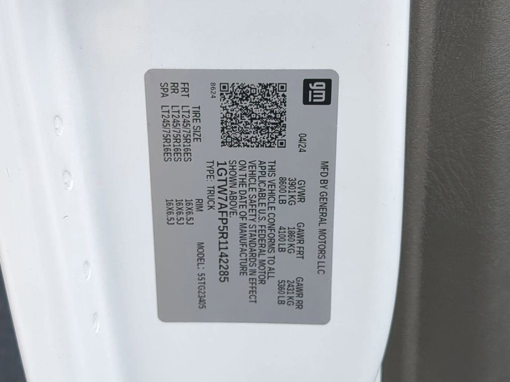 2024 GMC Savana Cargo 2500 Work Van