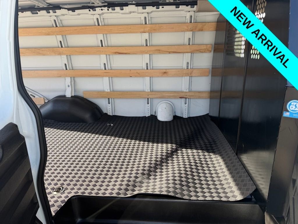 2024 GMC Savana Cargo 2500 Work Van