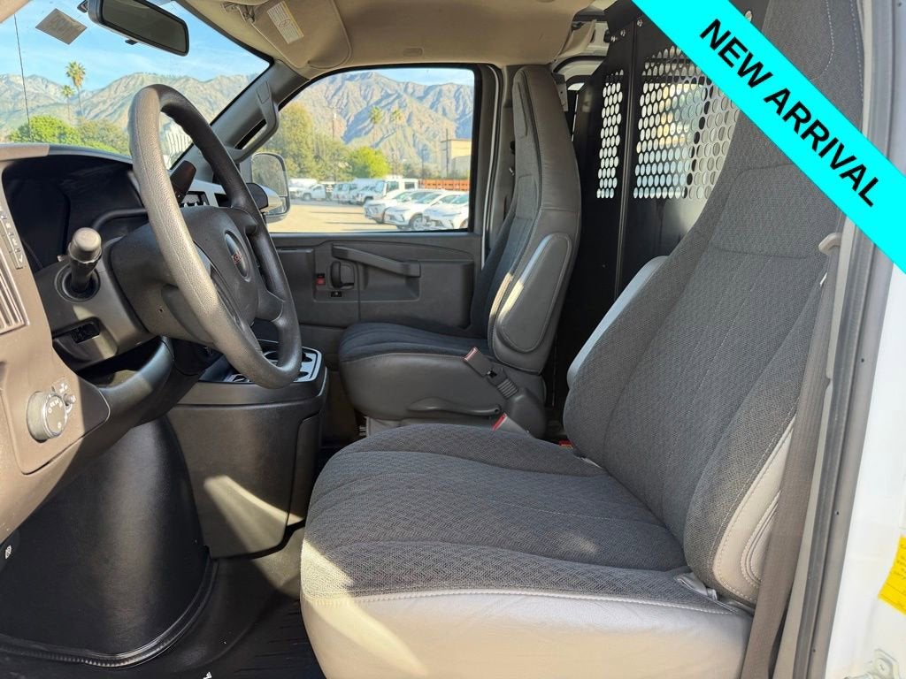 2024 GMC Savana Cargo 2500 Work Van