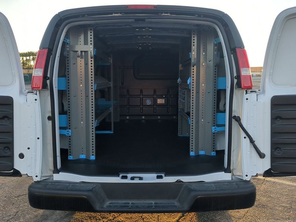 2025 GMC Savana Cargo 2500 Work Van