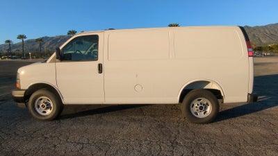 2025 GMC Savana Cargo 2500 Work Van