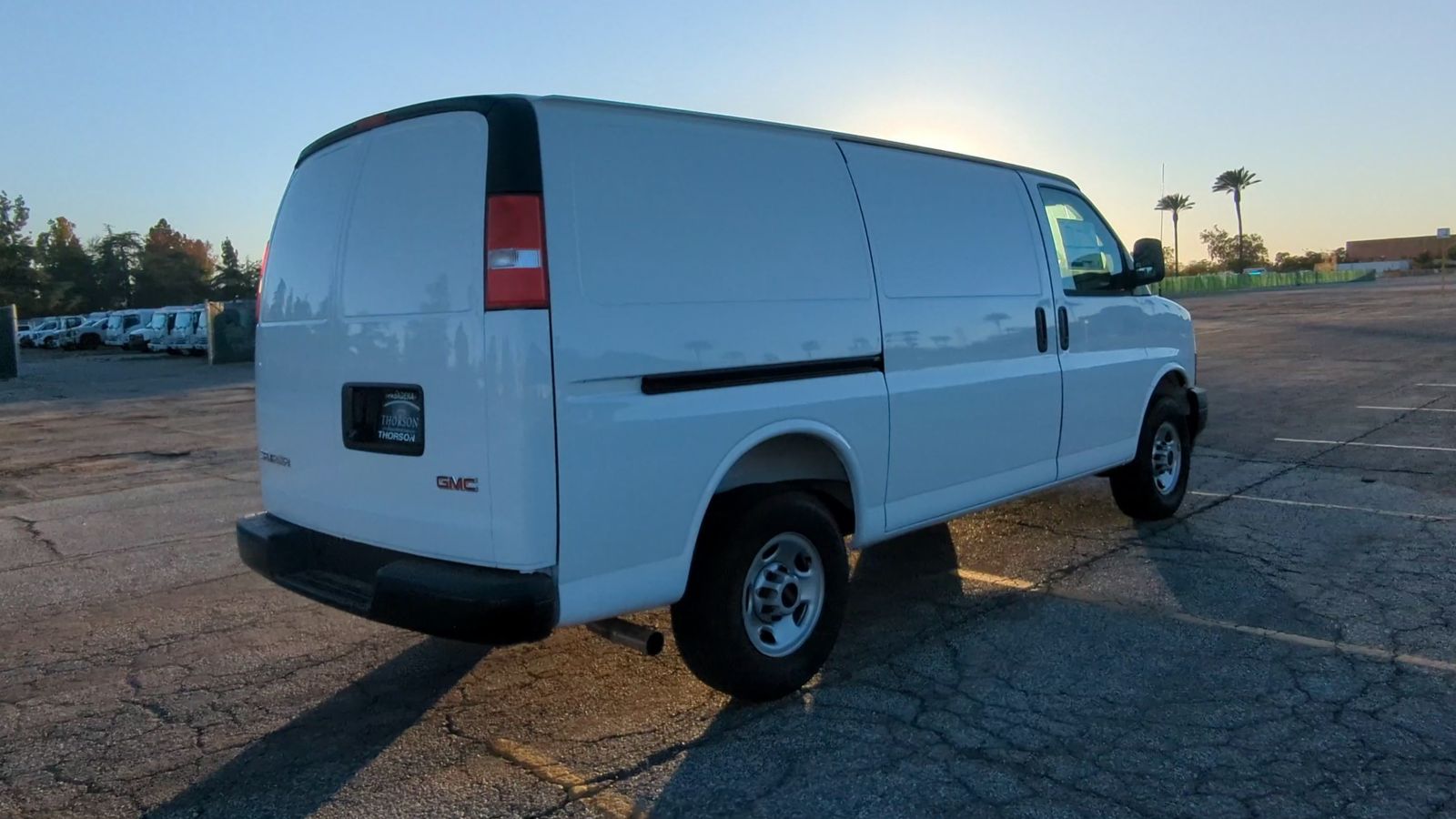2025 GMC Savana Cargo 2500 Work Van