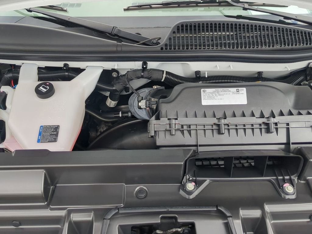 2024 GMC Savana Cargo 2500 Work Van