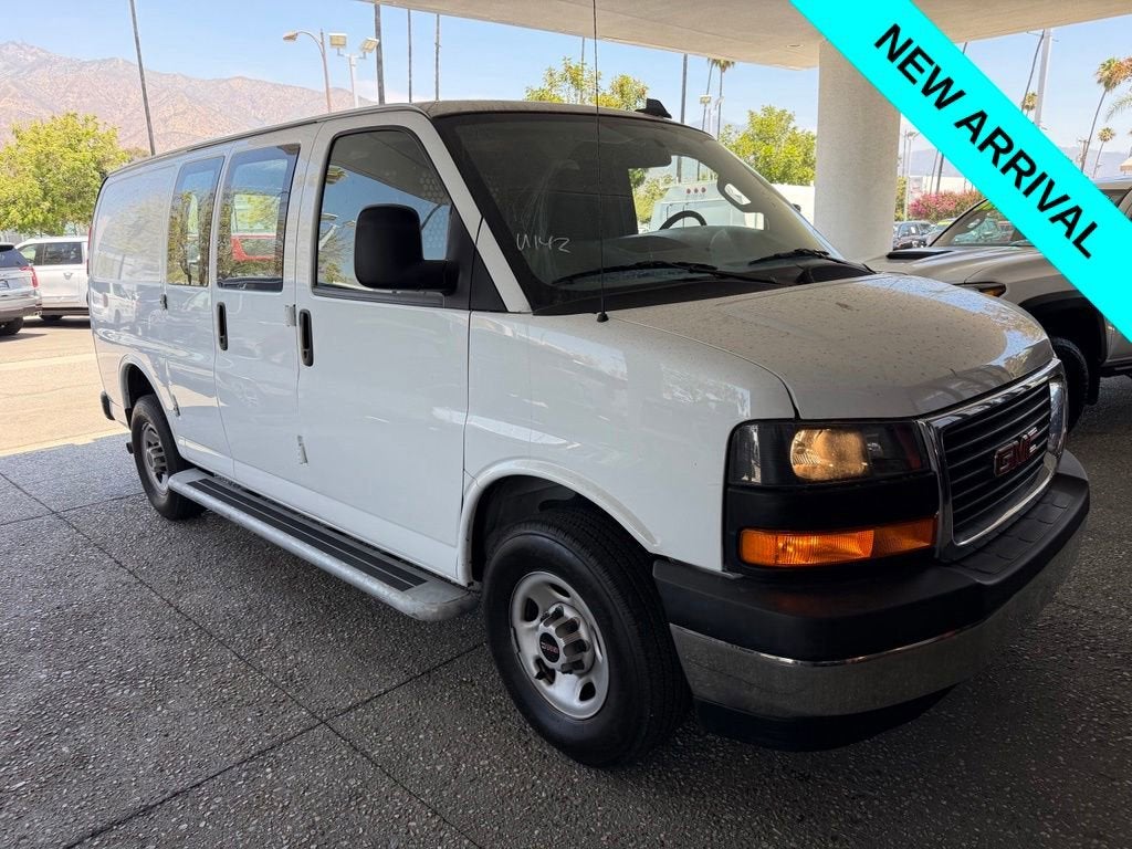 2024 GMC Savana Cargo 2500 Work Van